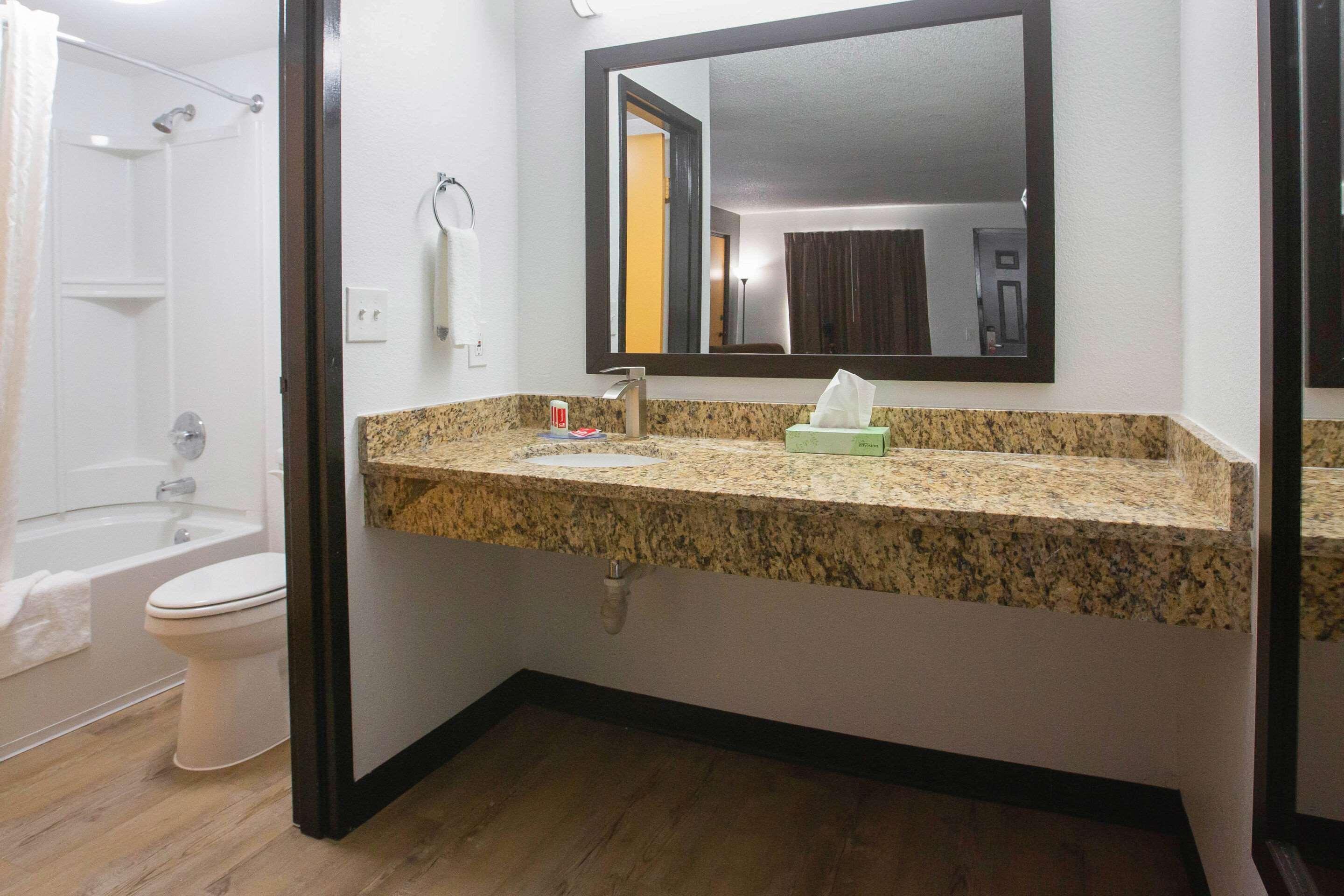 Econo Lodge Lithonia Εξωτερικό φωτογραφία